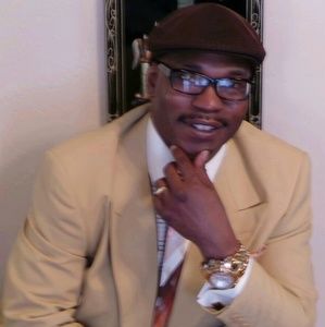 Meet your Posher, Aaron